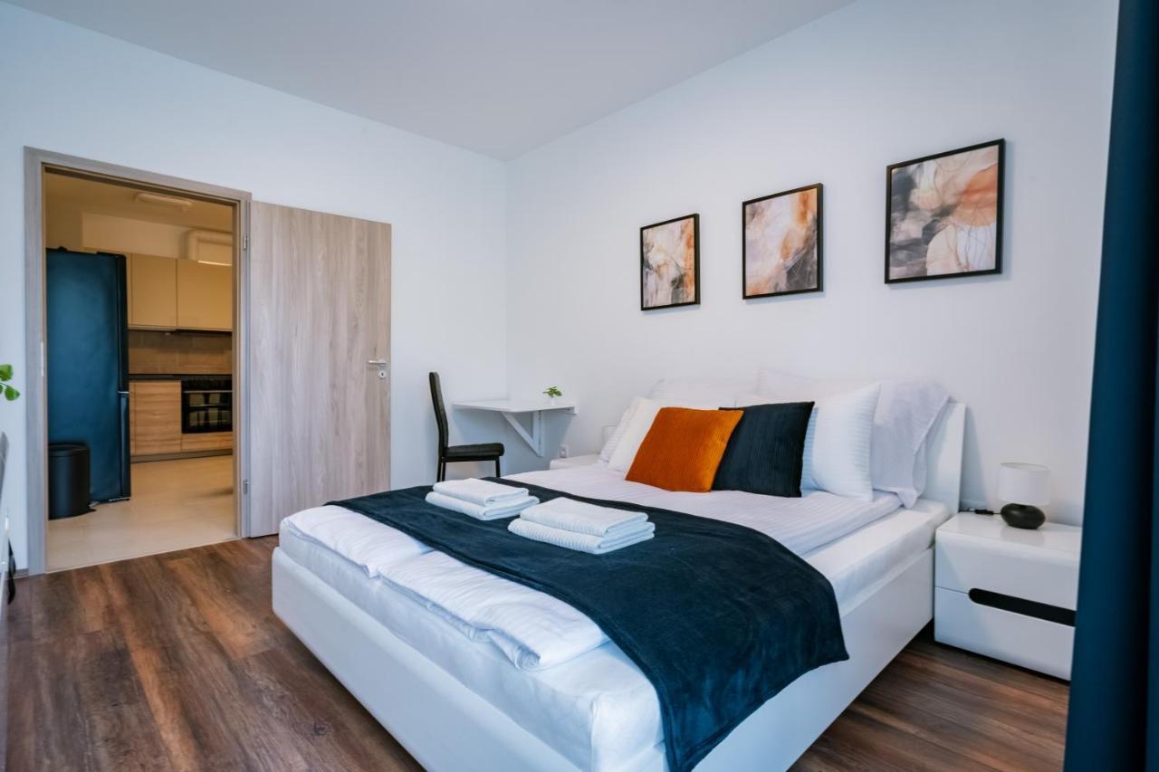 Fox Premium Apartment & Free Private Parking Будапеща Екстериор снимка