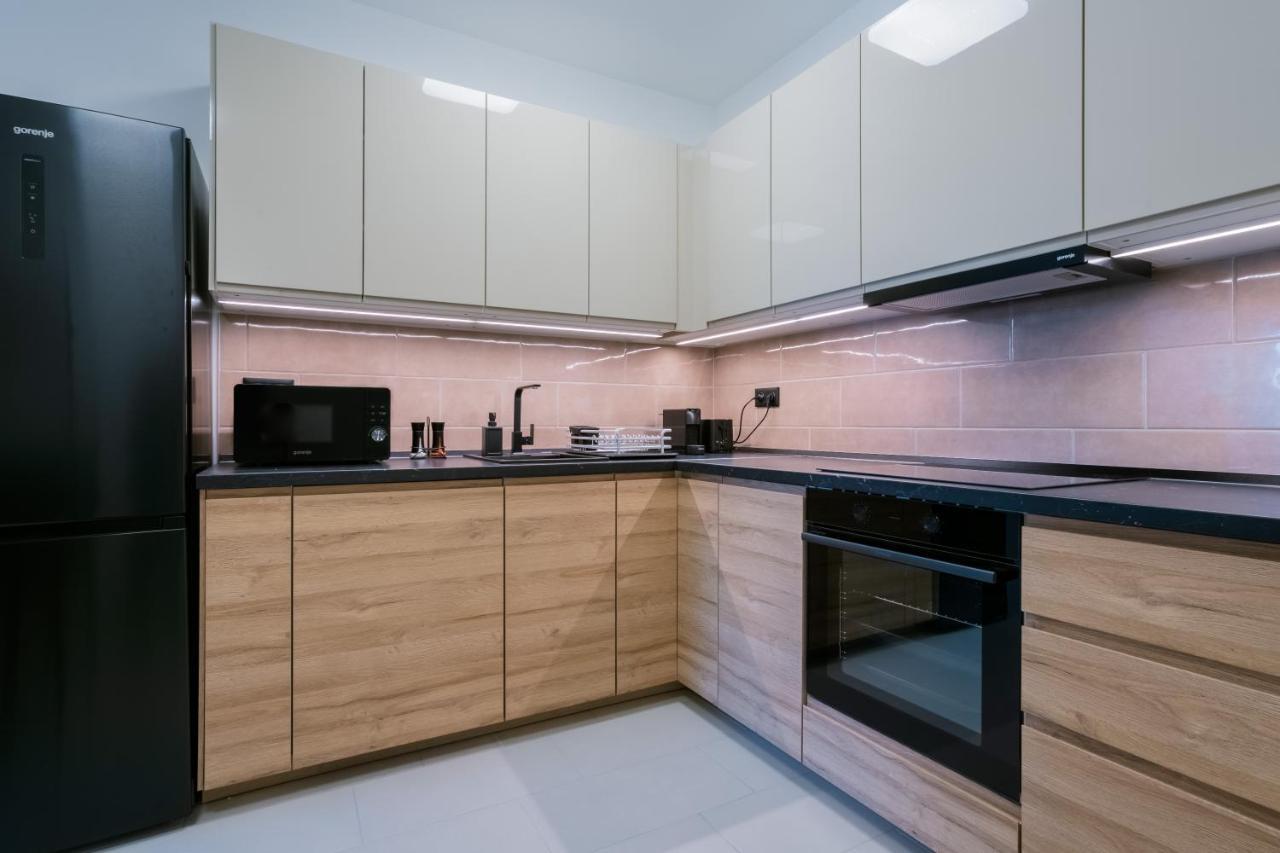 Fox Premium Apartment & Free Private Parking Будапеща Екстериор снимка