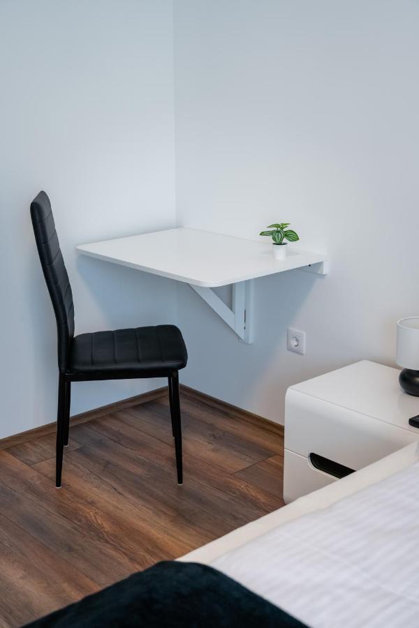 Fox Premium Apartment & Free Private Parking Будапеща Екстериор снимка