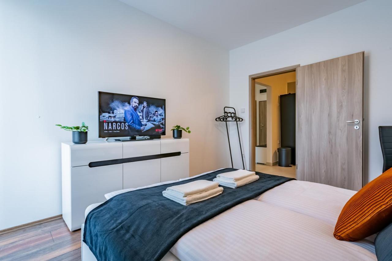 Fox Premium Apartment & Free Private Parking Будапеща Екстериор снимка